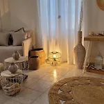 Family House With Garden 3 Min To Beach * Méthana