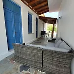 בית נופש Family House With Garden 3 Min To Beach *